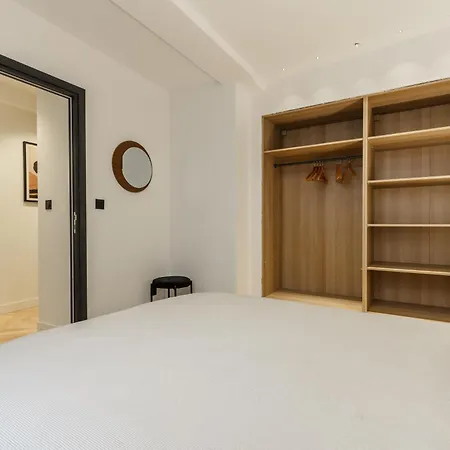 Petit Joyau Dans Le Vieux Διαμέρισμα *
